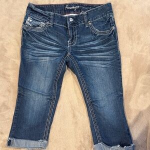Amethyst Jeans Women's Dark Blue Cropped Jeans